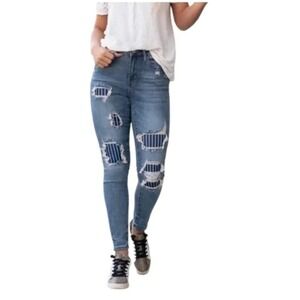 Judy Blue Pinstripe Patch Jeans Size 13/31 High Rise Medium Wash Skinny‎ JB88181